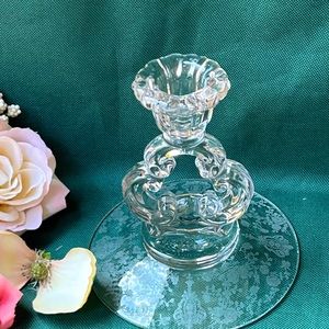 Pair of Cambridge Glass Rose Point Candle Holders – Keyhole Stem (1935–1954)